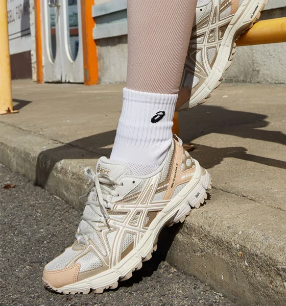 Asics 慢跑鞋-3