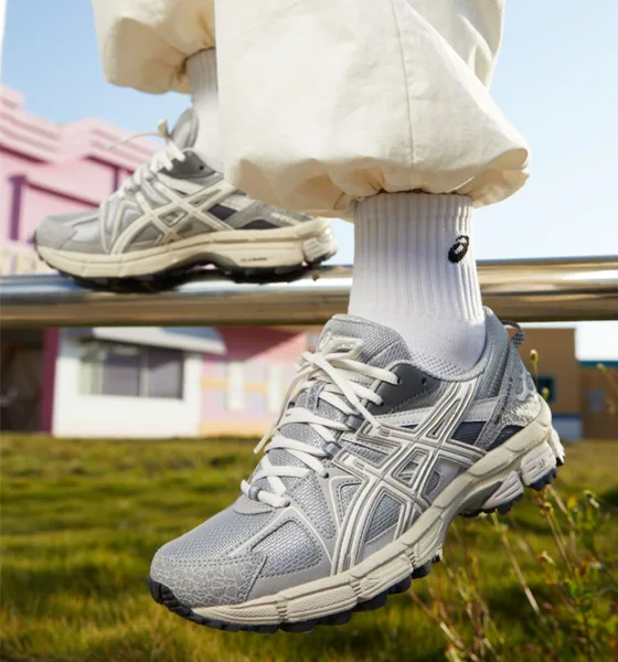 Asics 慢跑鞋-8