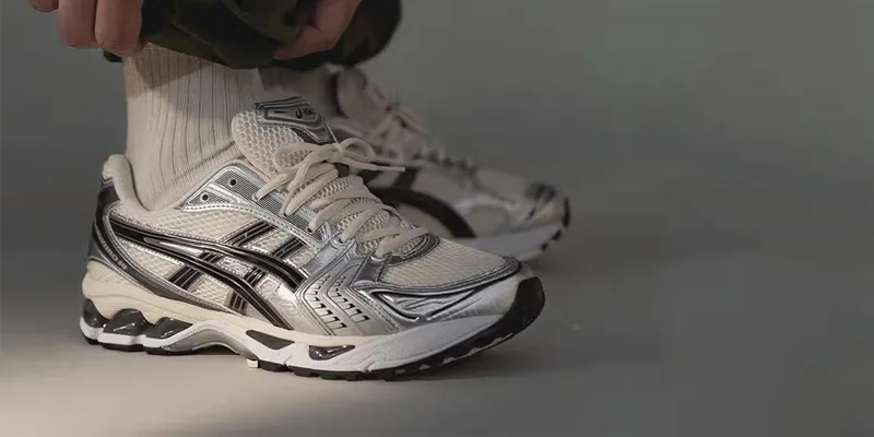 Asics Kayano 14穿搭